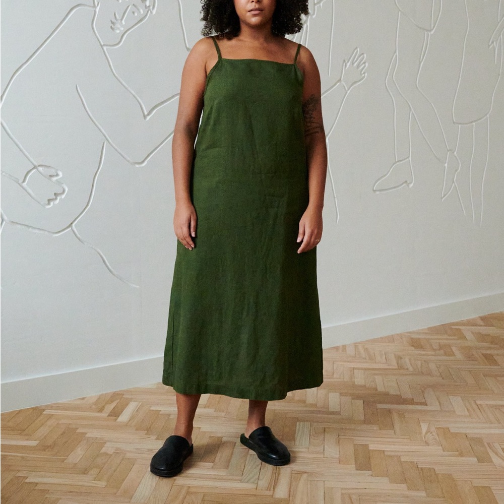 Linenfox Forest Green Midi Dress